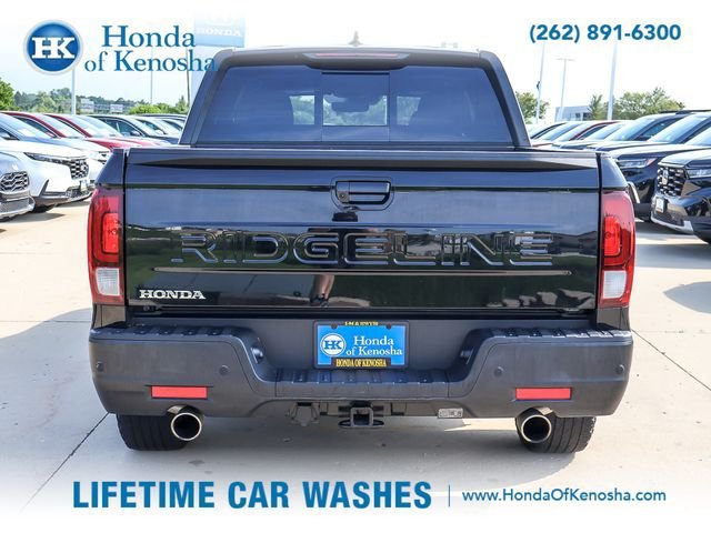 Certified 2024 Honda Ridgeline Black Edition image 4