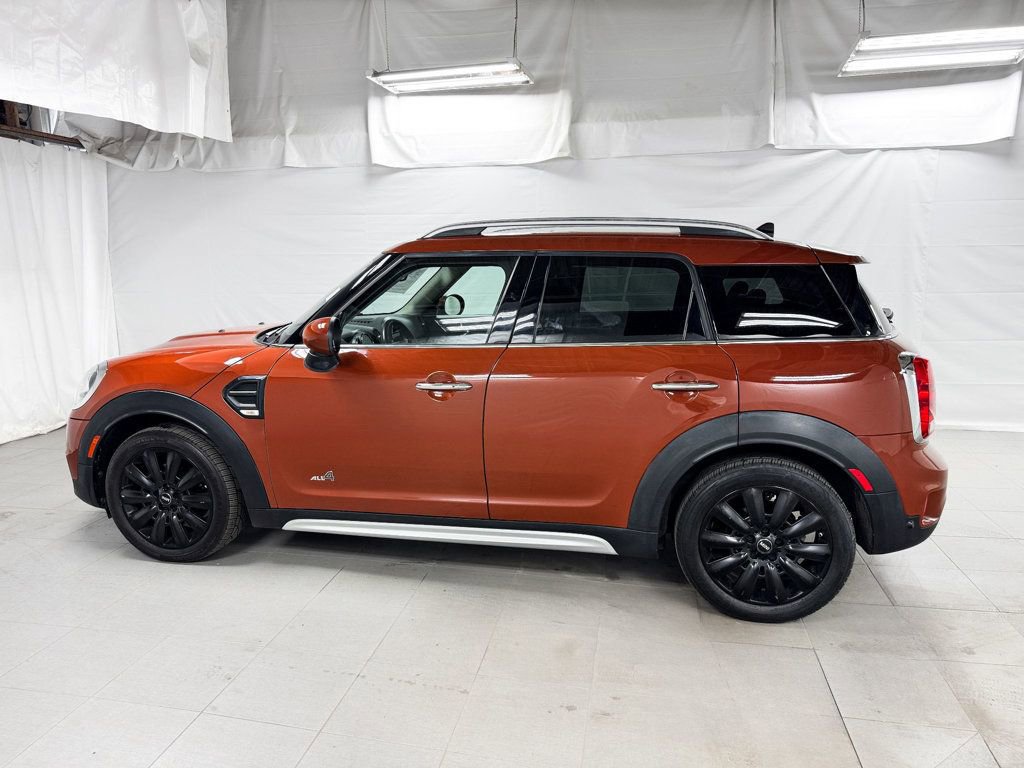 Used 2017 MINI Cooper Countryman ALL4 AWD/4WD image 3