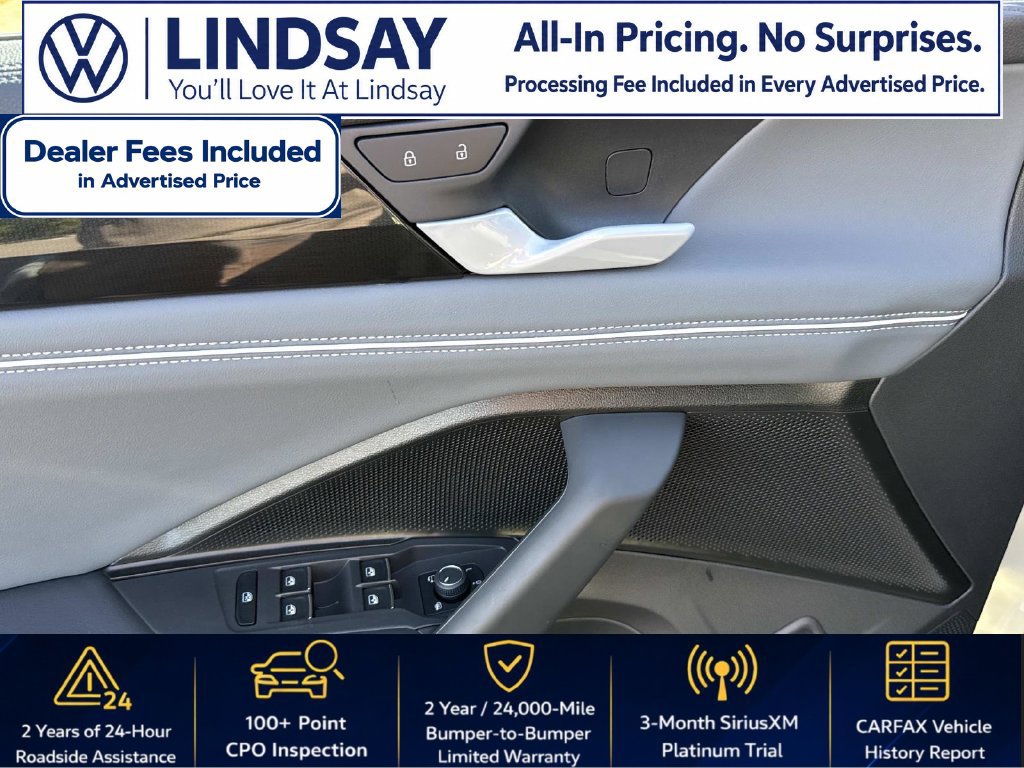 Used 2025 Volkswagen Tiguan SEL R-Line AWD/4WD image 19