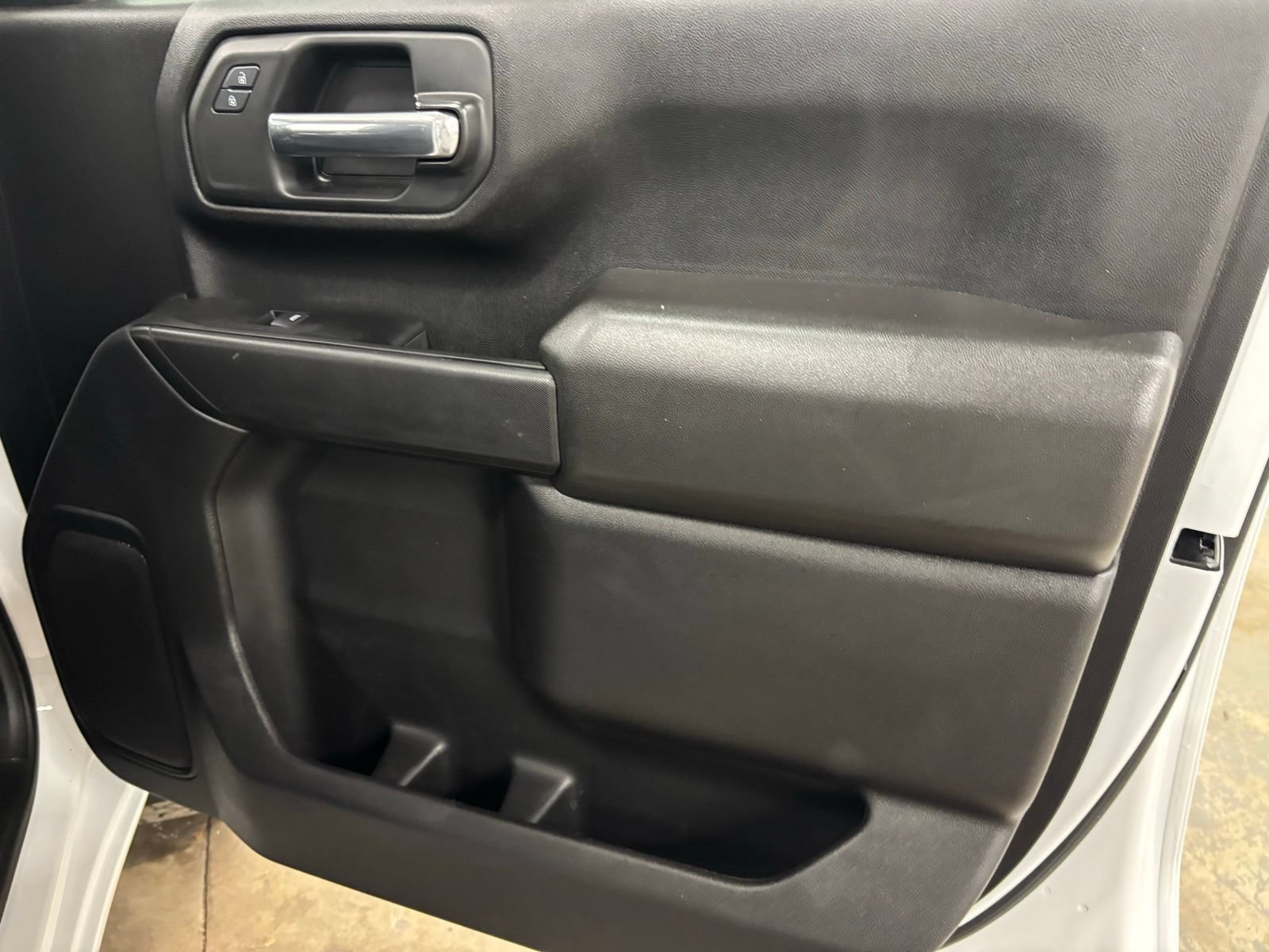 Used 2024 Chevrolet Silverado 2500 Custom AWD/4WD image 21