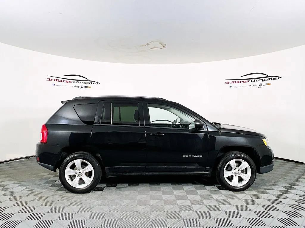 Used 2012 Jeep Compass Latitude image 9