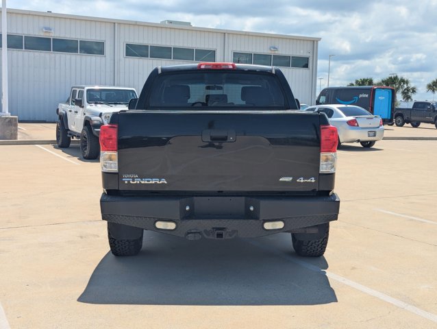 Used 2010 Toyota Tundra 4x4 CrewMax image 6