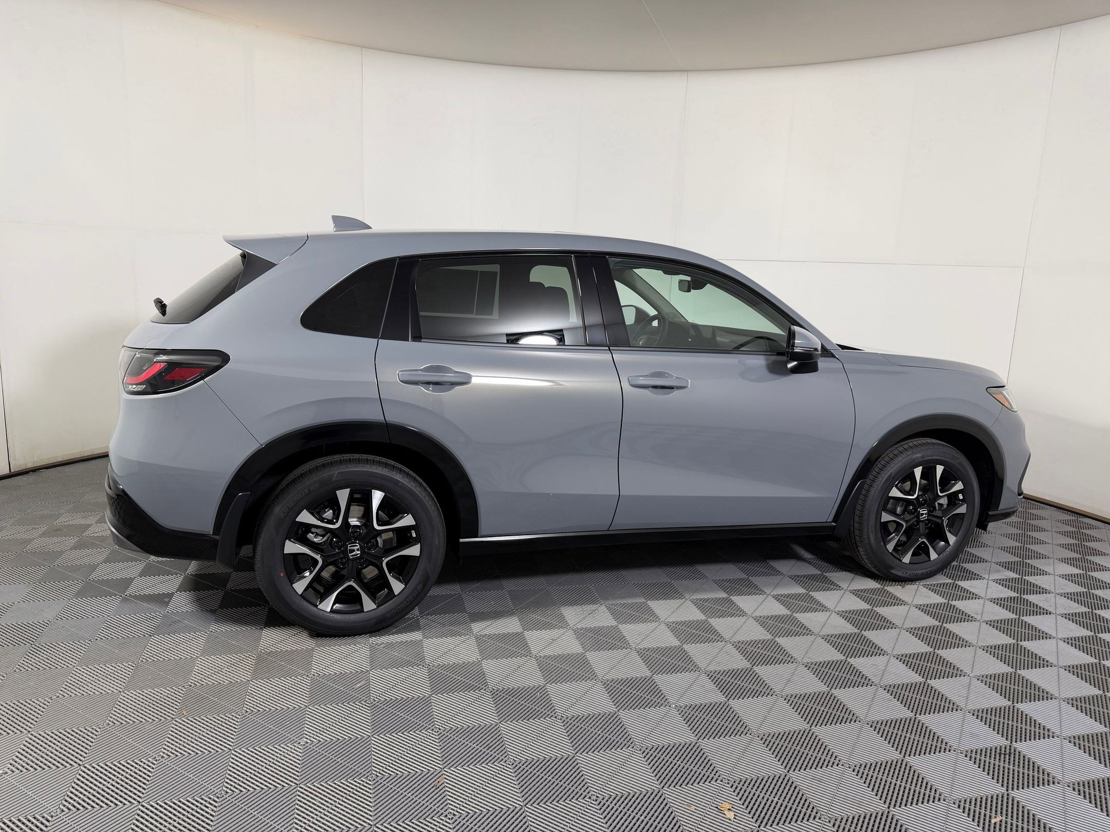 New 2026 Honda HR-V EX-L image 21