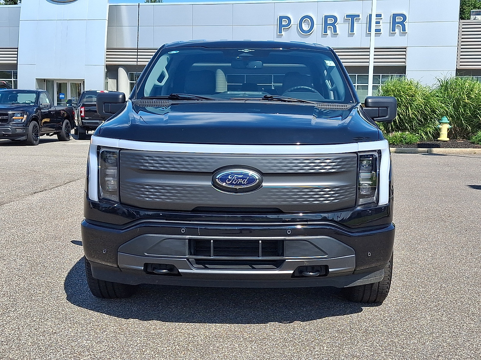 Certified 2023 Ford F150 Lightning XLT AWD/4WD image 3