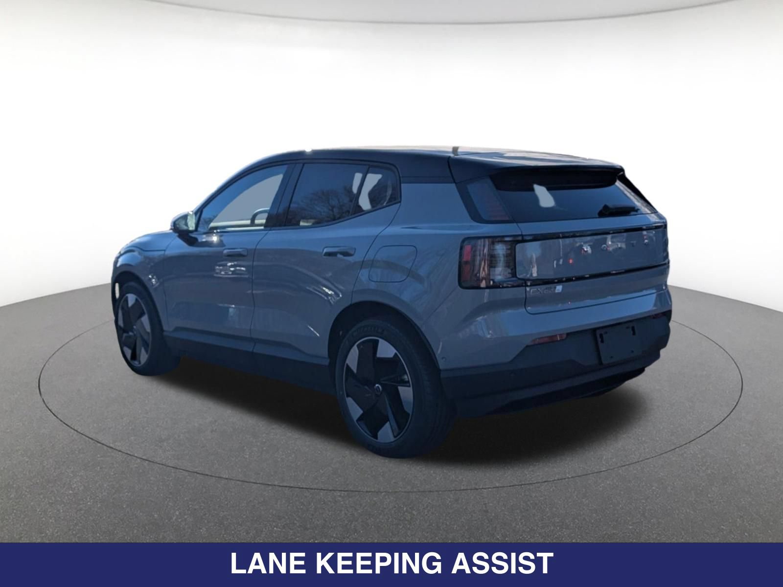New 2026 Volvo EX30 Ultra w/ Protection Package Premier AWD/4WD image 6