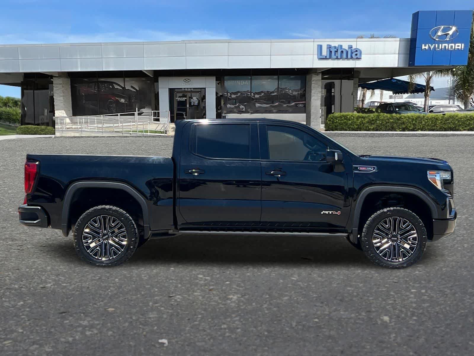 Used 2021 GMC Sierra 1500 AT4 AWD/4WD image 9