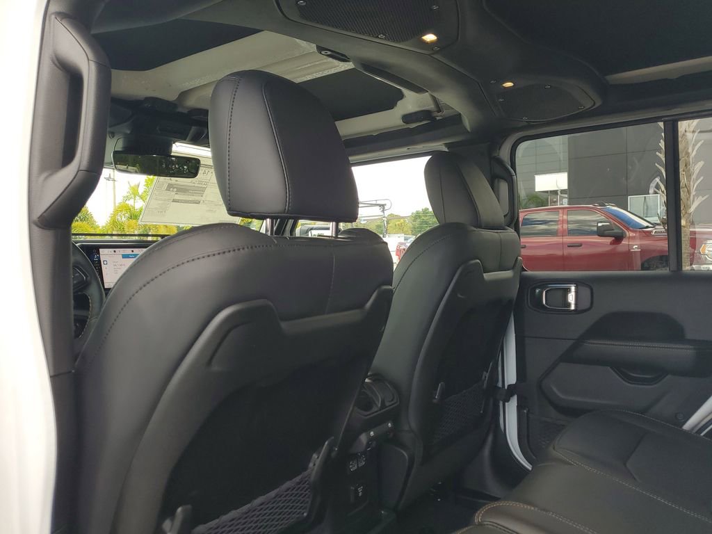 New 2025 Jeep Wrangler Unlimited Rubicon 392 image 10