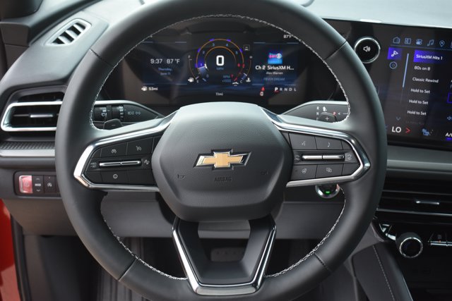 New 2026 Chevrolet Traverse LT w/ Driver Confidence Package FWD image 20
