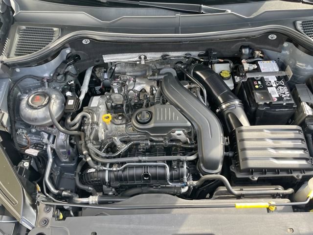 Used 2024 Volkswagen Taos SE image 19