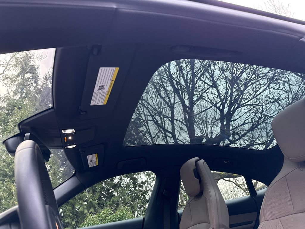 Used 2022 Porsche Taycan 4S image 28