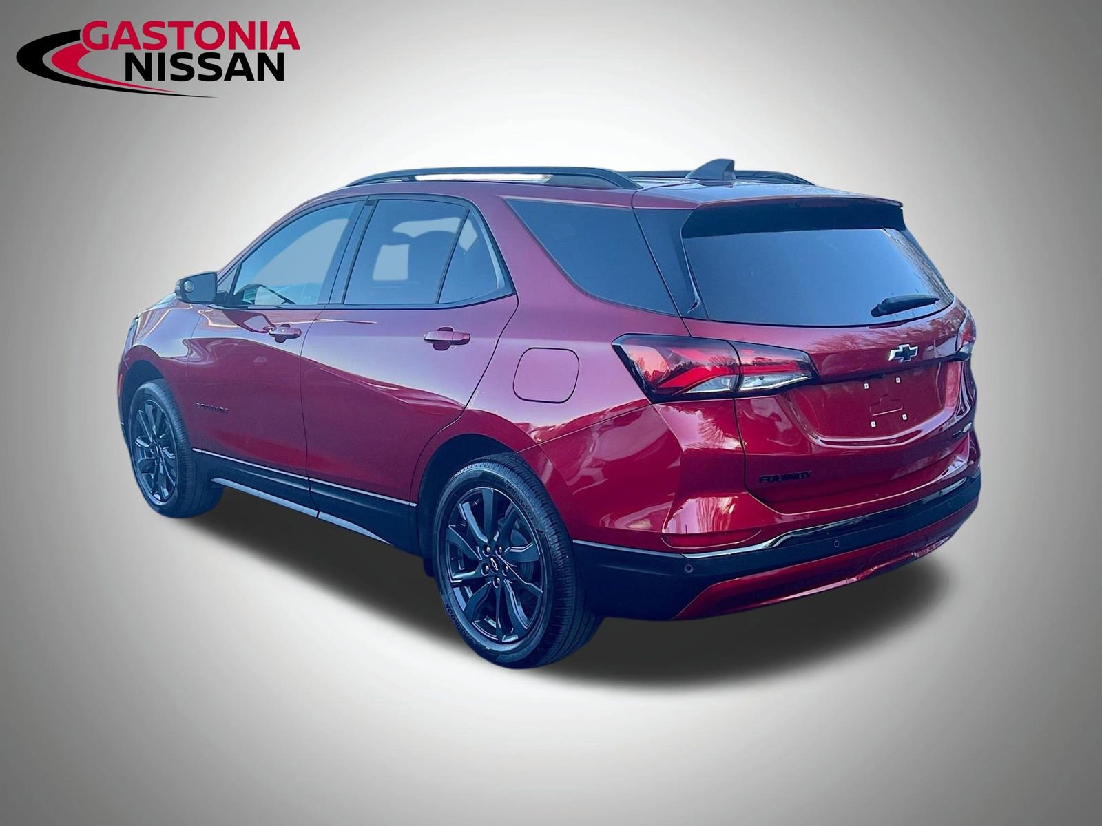 Used 2023 Chevrolet Equinox RS w/ RS Leather Package image 6