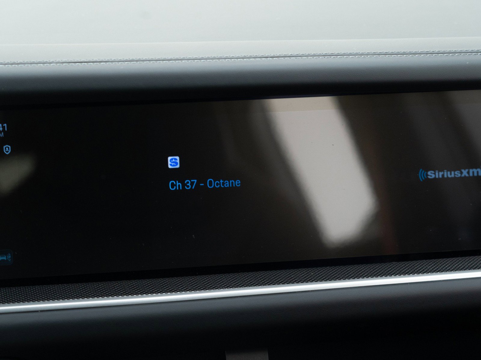 New 2026 Porsche Cayenne GTS image 32