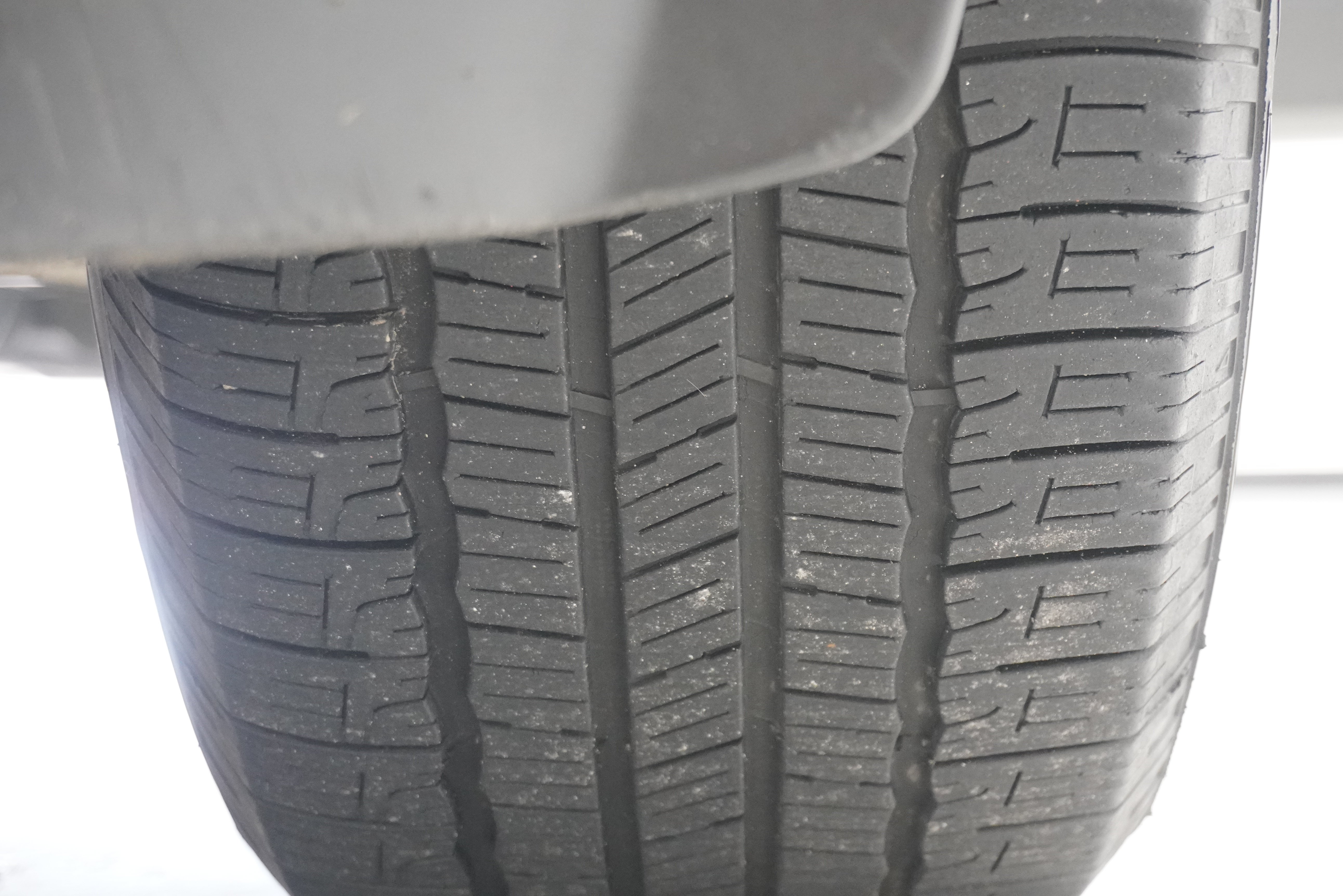 Used 2023 Nissan Rogue SV FWD image 25
