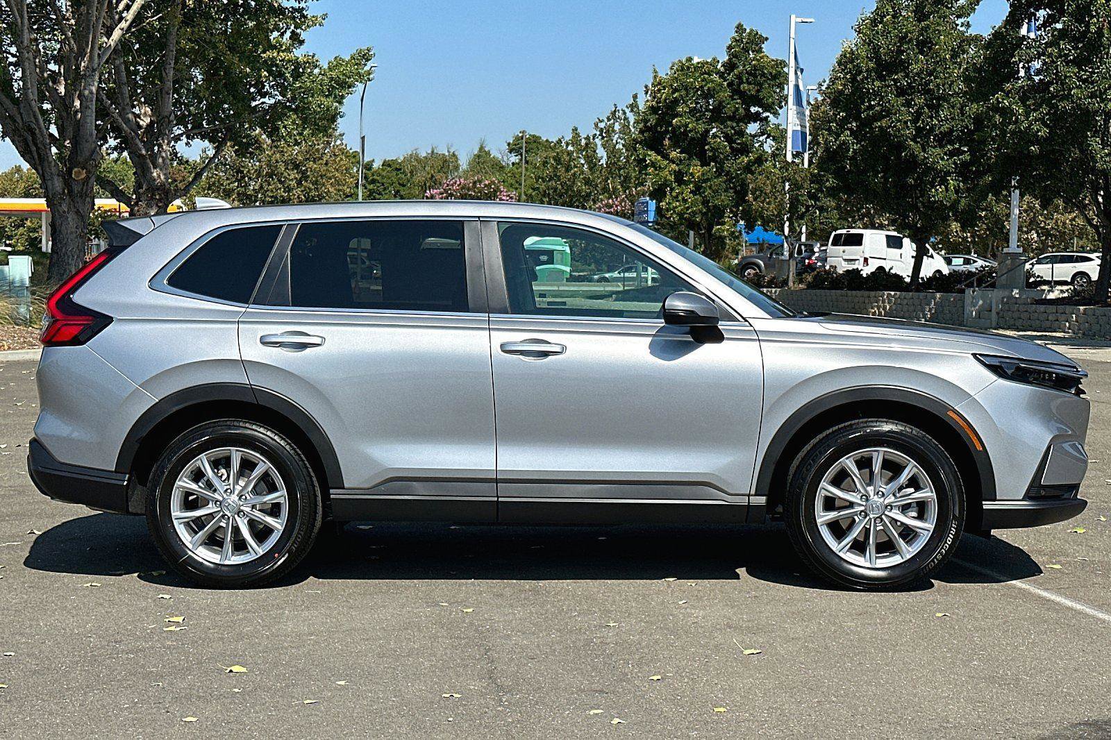 New 2024 Honda CR-V EX-L image 3