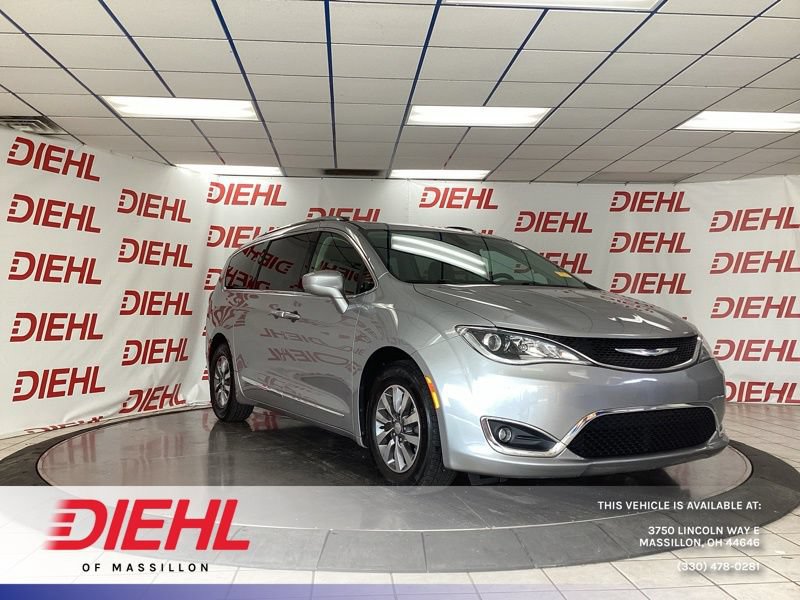 Used 2019 Chrysler Pacifica Touring-L Plus