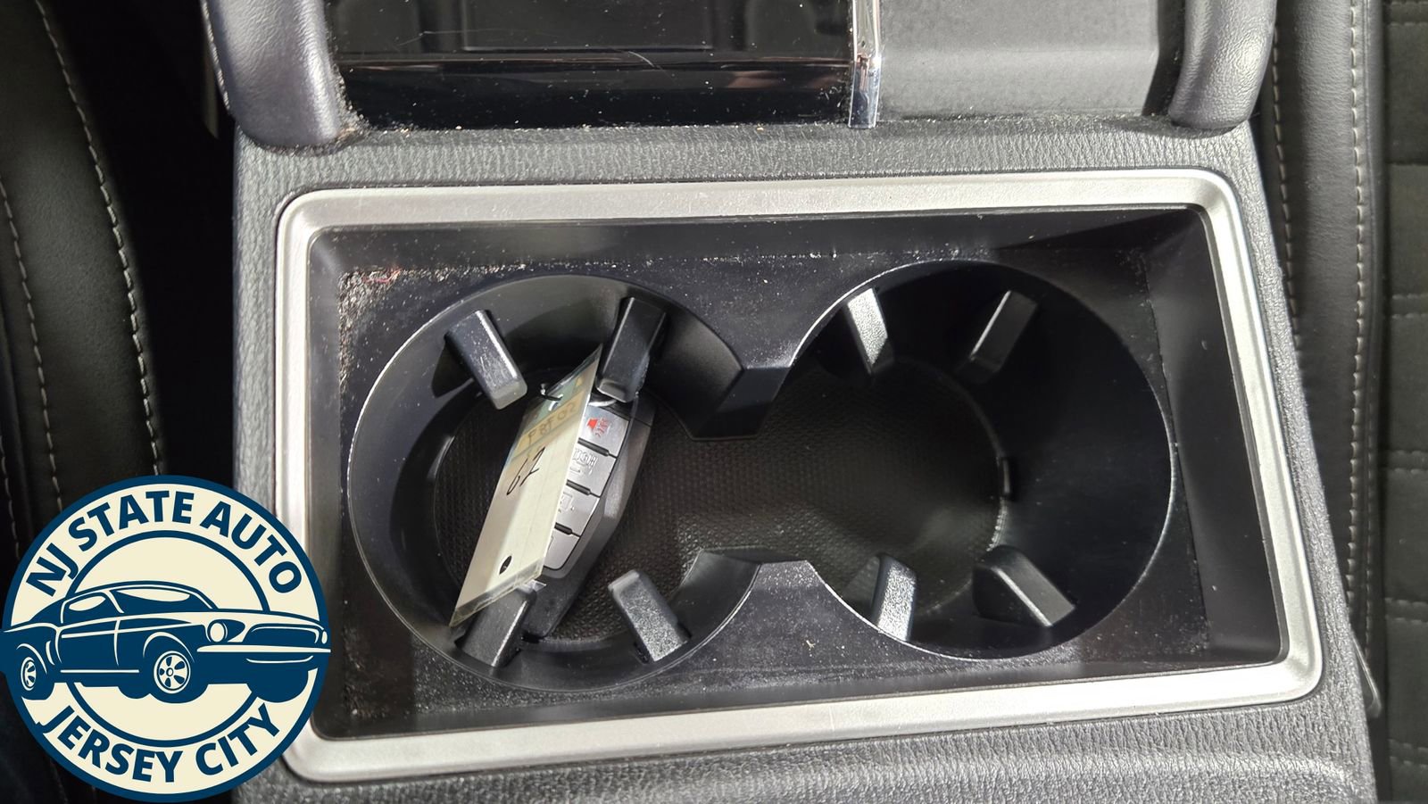 Used 2023 Mitsubishi Outlander SE image 18