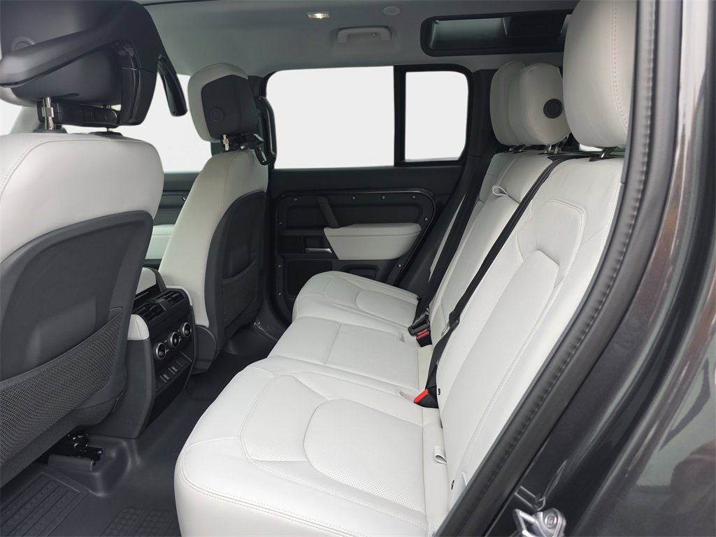 New 2026 Land Rover Defender 110 S image 15
