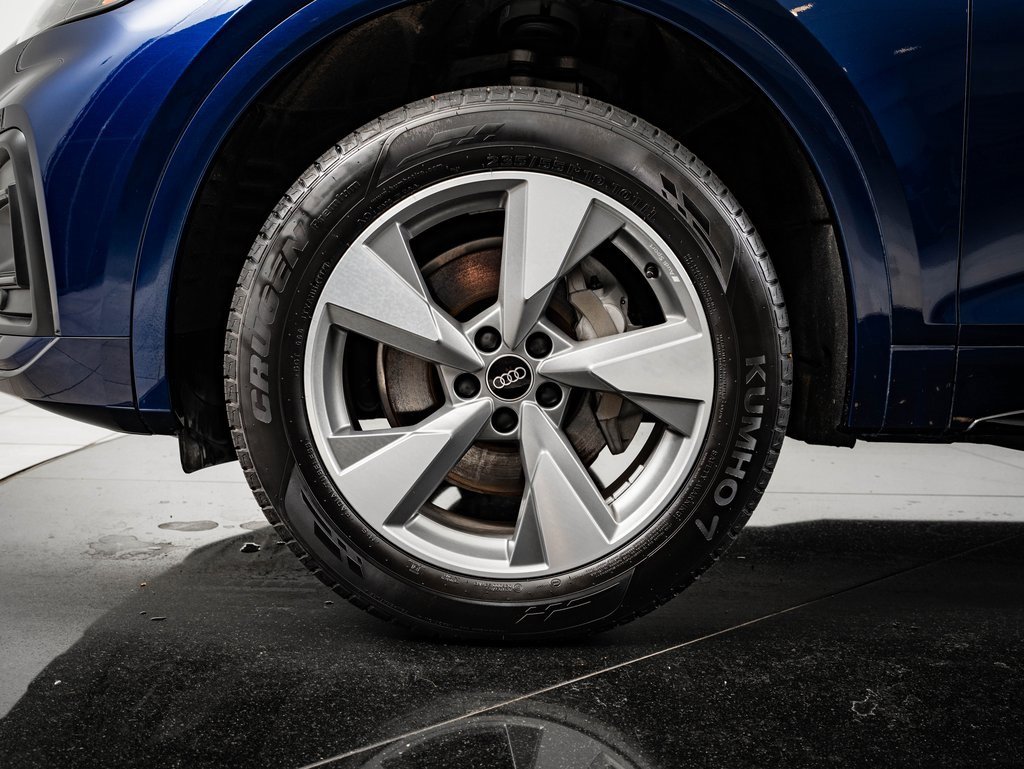 Certified 2025 Audi Q5 2.0T Premium w/ Convenience Plus Package image 13