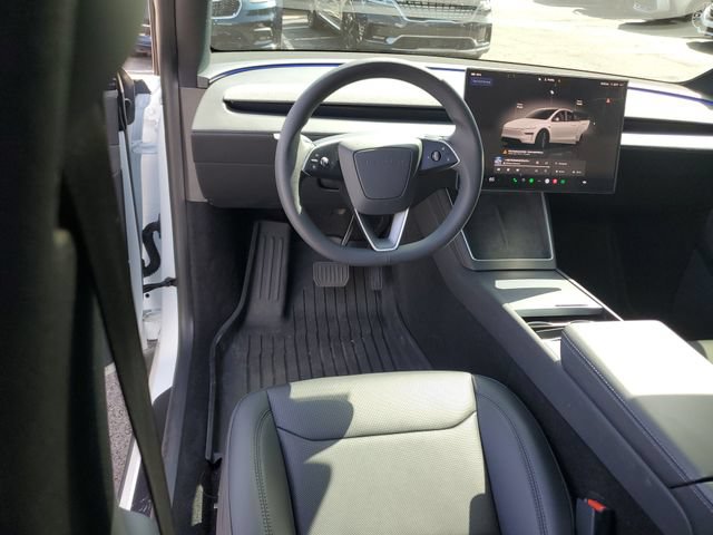 Used 2026 Tesla Model Y AWD image 10