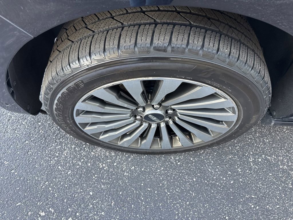 Used 2020 Lincoln Navigator Reserve w/ Luxury Package image 12