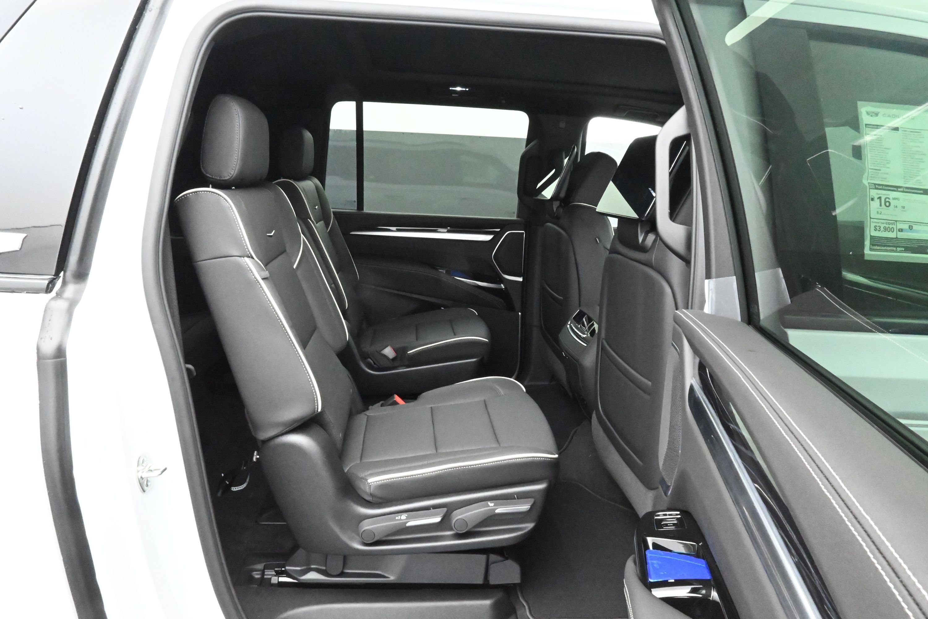 New 2026 Cadillac Escalade ESV Sport w/ Touring Package AWD/4WD image 12