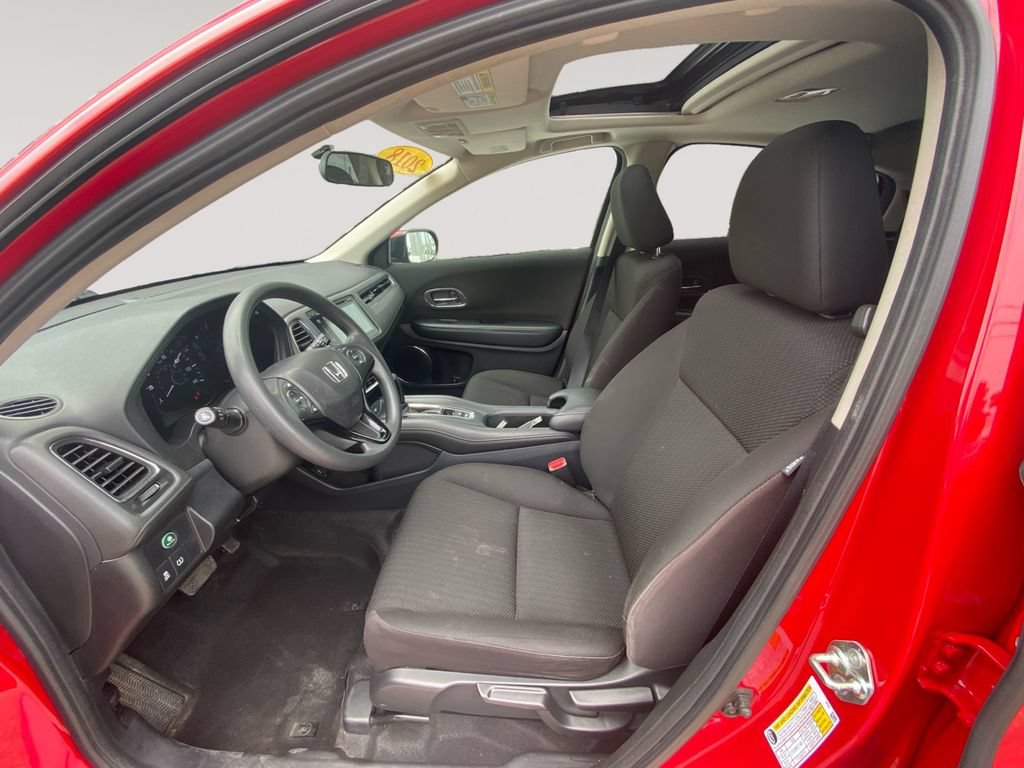 Used 2018 Honda HR-V EX image 9