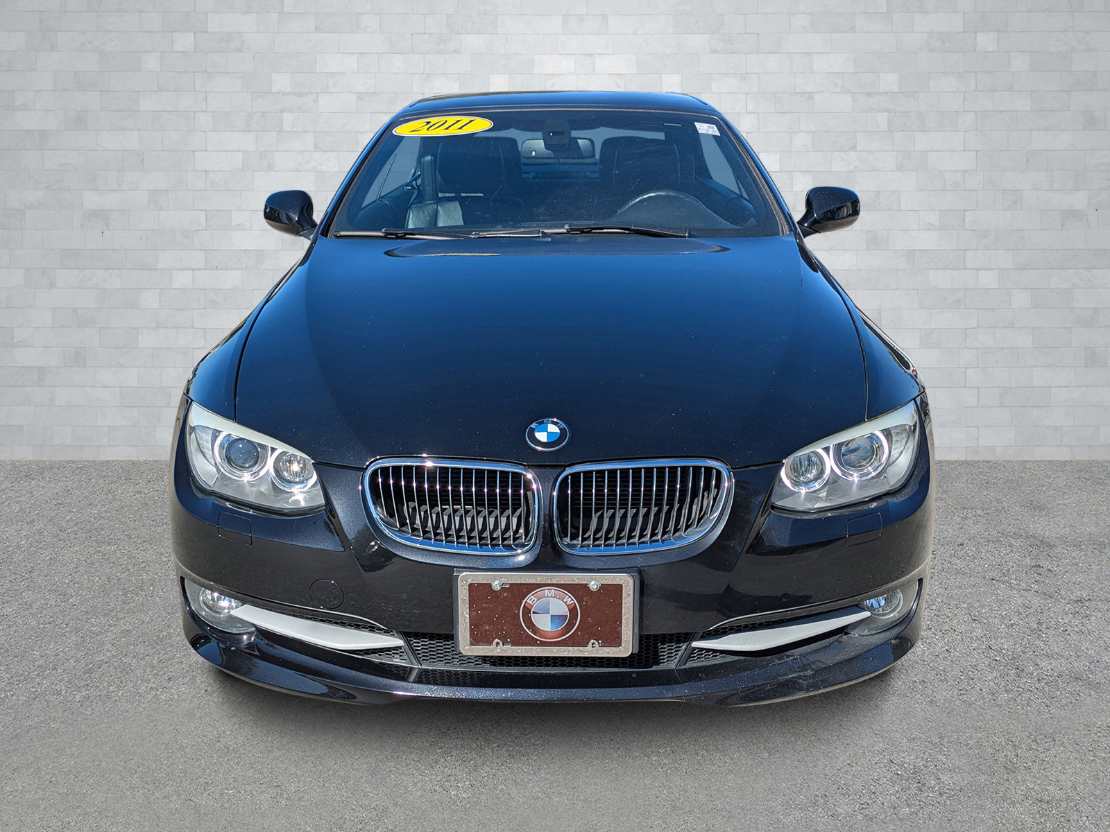 Used 2011 BMW 335i Convertible image 3