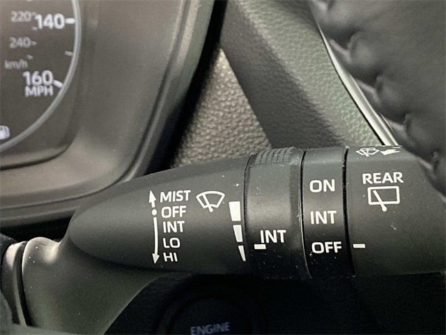 Used 2025 Toyota Corolla Cross LE image 18