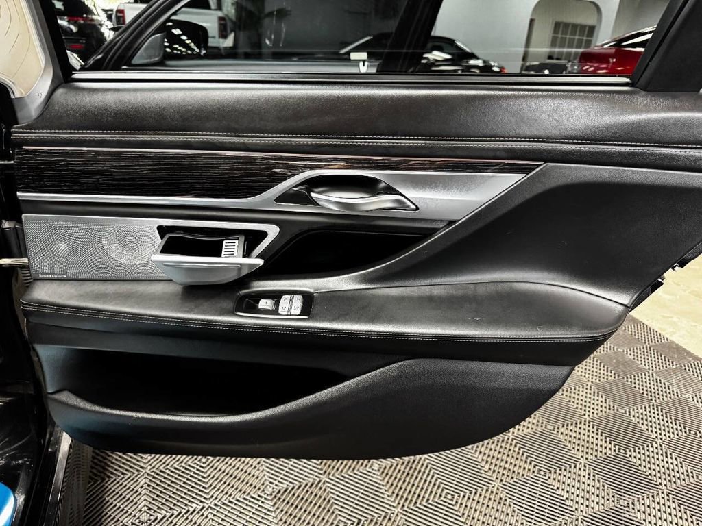 Used 2016 BMW 740i image 52