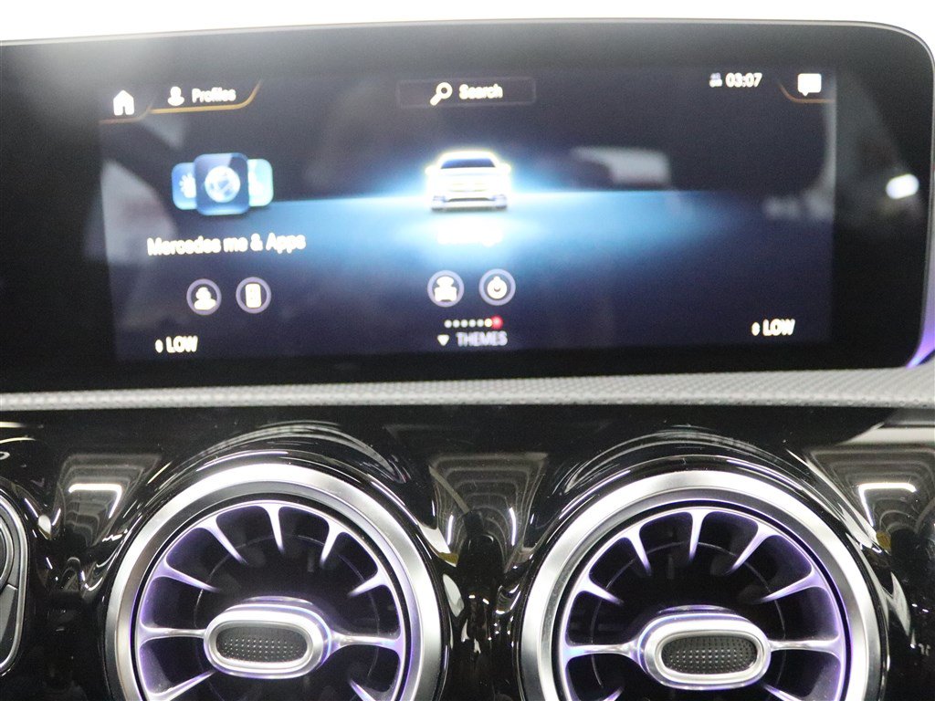 Used 2021 Mercedes-Benz A 35 AMG 4MATIC image 40