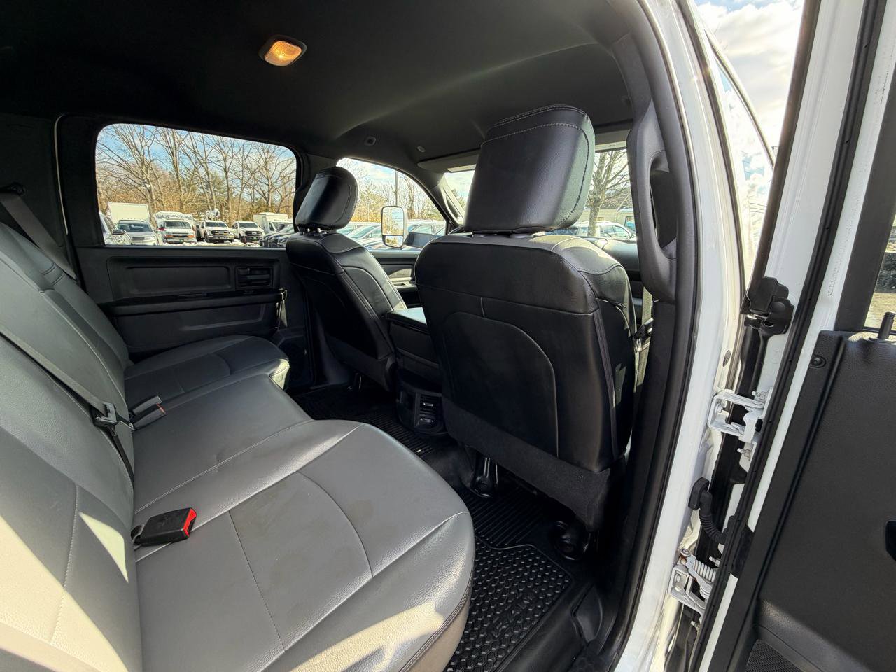 Used 2022 RAM 2500 Tradesman AWD/4WD image 38