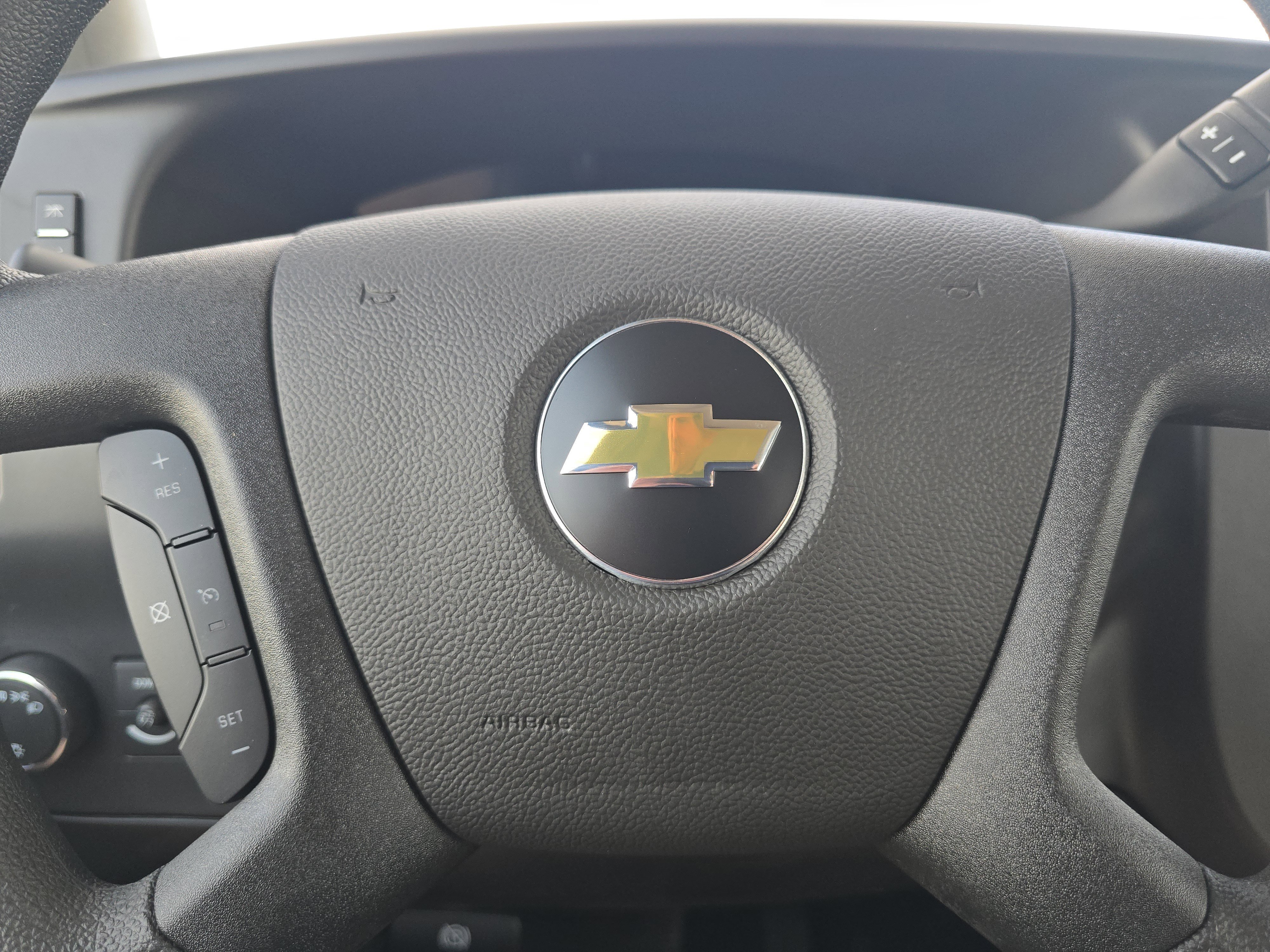 New 2025 Chevrolet Express 3500 Extended w/ Driver Convenience Package image 24