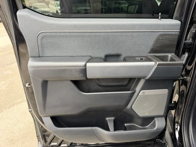 Used 2024 Ford F150 Lightning Lariat AWD/4WD image 23
