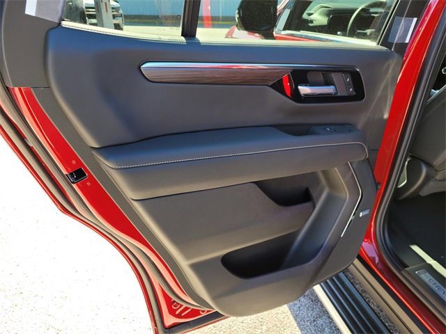 New 2026 Chevrolet Tahoe Premier image 9