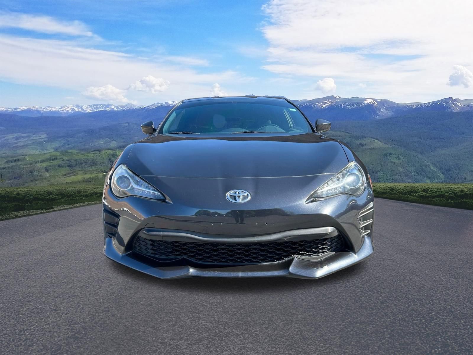 Used 2017 Toyota 86 RWD image 9