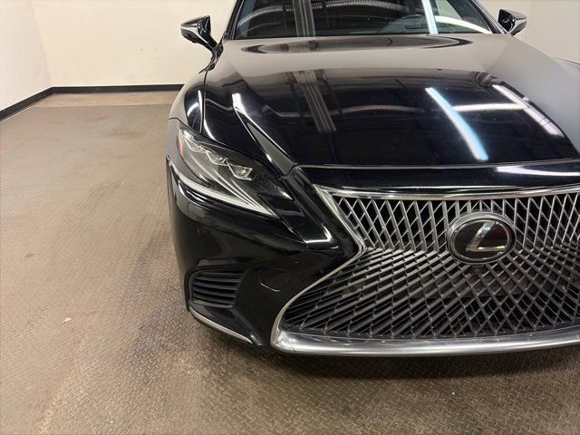 Used 2019 Lexus LS 500 w/ Interior Upgrade Package image 2