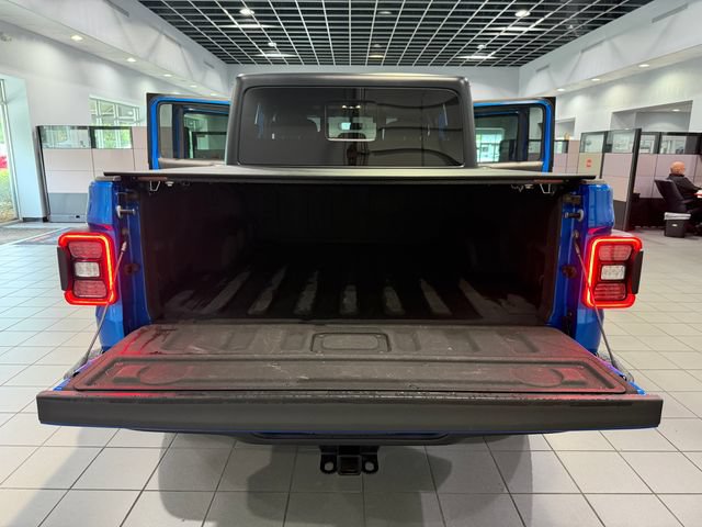 Used 2022 Jeep Gladiator Mojave w/ LED Lighting Group AWD/4WD image 10