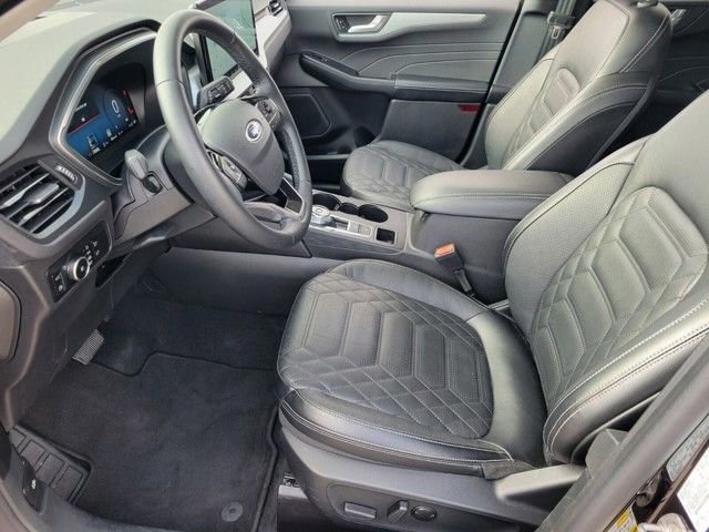 Used 2024 Ford Escape SE w/ PHEV Premium Package image 10