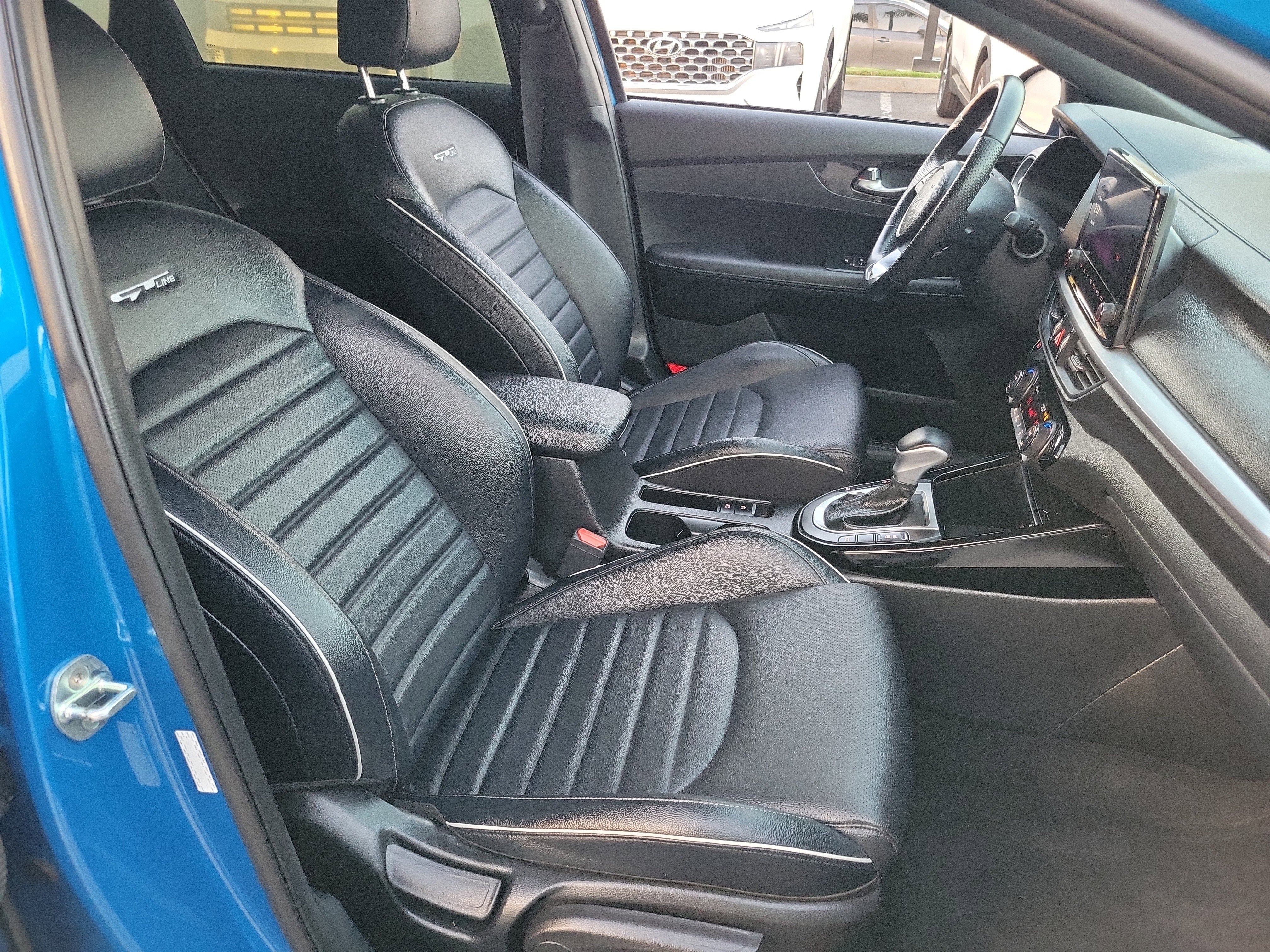 Used 2023 Kia Forte GT-Line w/ GT-Line Premium Package image 20