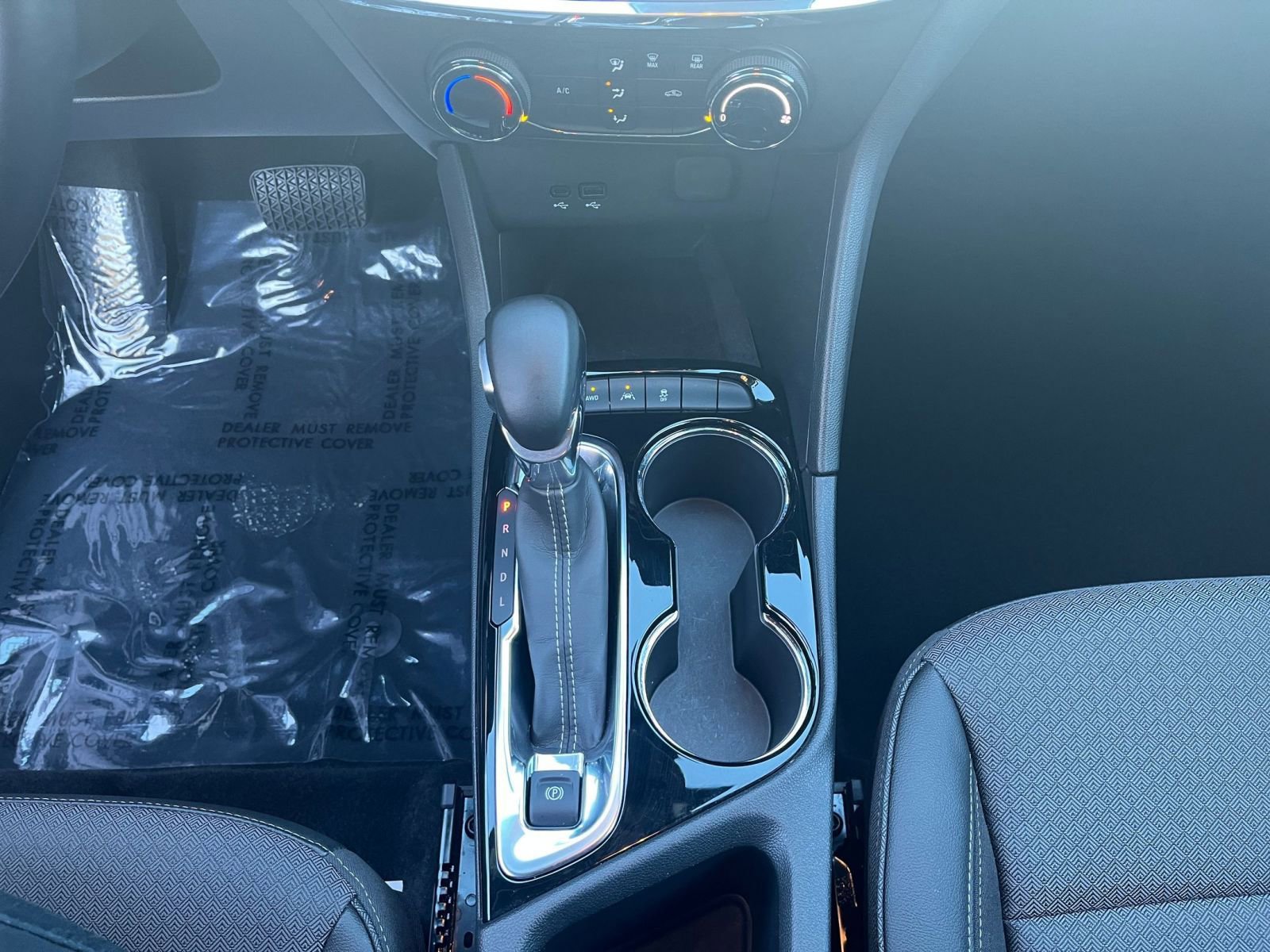 Used 2025 Buick Encore GX Preferred image 39