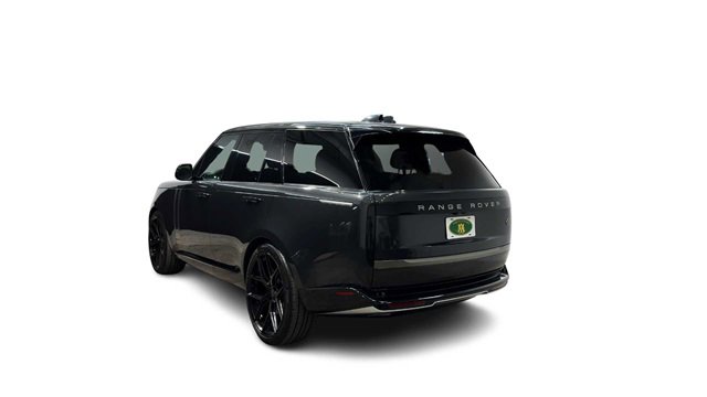 Used 2023 Land Rover Range Rover SE image 5
