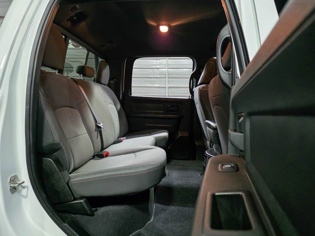 Used 2024 RAM 3500 Tradesman w/ Chrome Appearance Group image 20