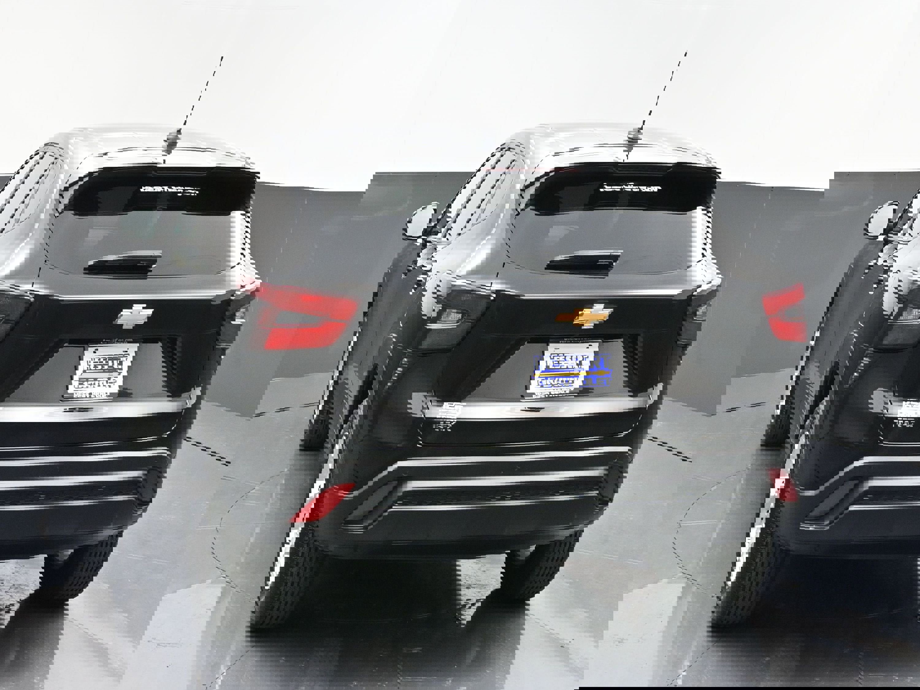 Certified 2025 Chevrolet Trax LS w/ LS Convenience Package image 6