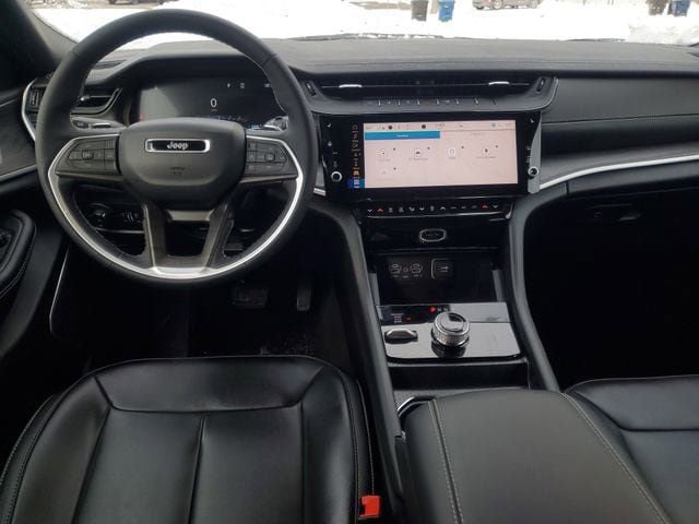 New 2026 Jeep Grand Cherokee Limited w/ Limited Altitude Package image 17