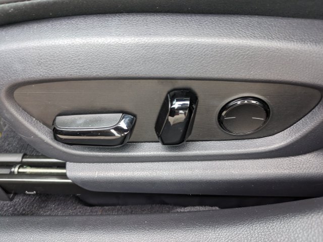 Used 2025 Lexus ES 350 w/ Premium Package FWD image 20