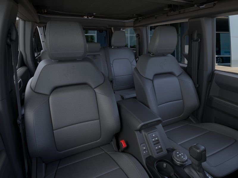 New 2026 Ford Bronco Outer Banks w/ Sasquatch Package AWD/4WD image 35