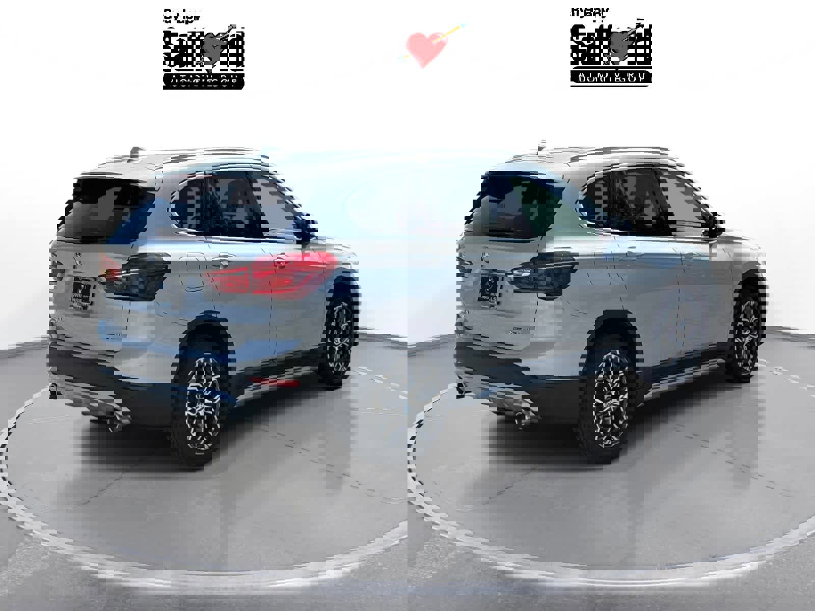 Used 2021 BMW X1 xDrive28i w/ Convenience Package image 9