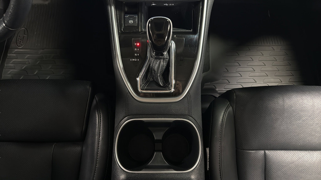 Used 2021 Subaru Outback Limited AWD/4WD image 37