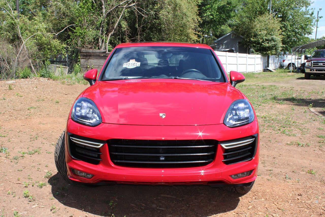 Used 2016 Porsche Cayenne GTS AWD/4WD image 2