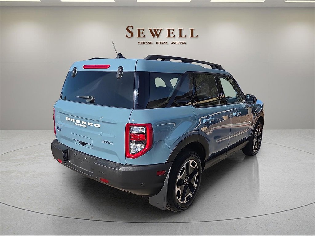 Used 2023 Ford Bronco Sport Outer Banks w/ Tech Package image 4